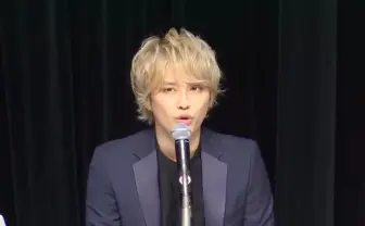 手越祐也、緊急記者会見に130万人集結「歌を主軸にやっていきたい」