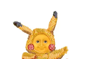 絵文字でピカチュウを描く！ 携帯文化が生んだヤバすぎるアート