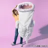 「モンスターハンターライズ フルフル丸飲み寝袋」／画像は「イーカプコン」商品ページより