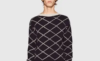 グッチの服が「ジョジョ」ミスタの衣装に激似　荒木飛呂彦は無関係