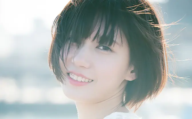 【写真】YouTuberイチの才女「ゆきりぬ」さんは、170cmの理系美女