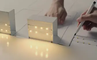 電子回路を描けるペン「AgIC」 ペン先から灯る街並みがまるで魔法