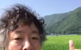 「うえーい！」 茂木健一郎のお茶目すぎる自撮り動画に中毒者続出