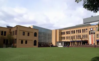 「りぼんのふろく展」で少女漫画史を振り返る　人気作家のサイン会も