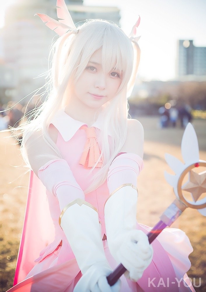 リーユウ コミケ写真集 リーユウ（Liyuu）のコスプレ写真 中国人コスプレイヤーによる