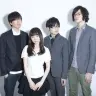 画像はfhána公式Webサイトより。左より佐藤純一さん、towanaさん、kevin mitsunagaさん、yuxuki wagaさん