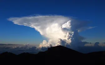 『天気の子』特徴的な雲のメカニズム、監修した本人がイラストで解説！