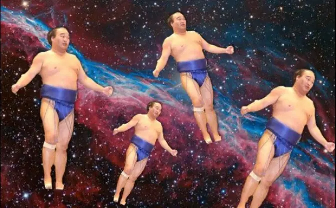 宇宙で相撲！  謎すぎる高見盛コラ画像がひそかな話題に