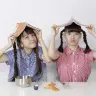 生ハムと焼うどん／左：生ハム担当の西井万理那さん　右：焼うどん担当の東理紗