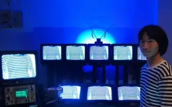 ボーダーシャツを楽器に!? 縞模様を使った独創性あふれる音楽とは