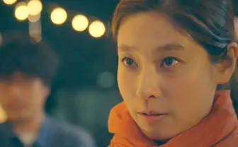 アットホームに乾杯！仲間と計画した妻へのサプライズに、最後はもらい泣き