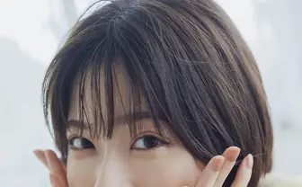 『ウマ娘』声優 礒部花凜、初の写真集で水着＆ランジェリーに挑戦