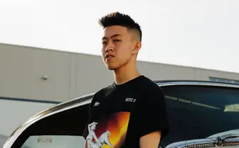 88risingと伝説的イラストレーター 空山基のコラボグッズが発売