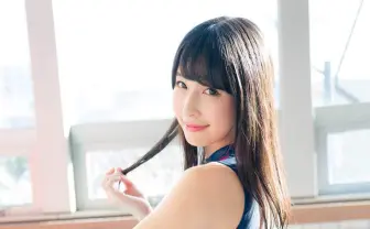 川崎あや「5年間の集大成」引退写真集が予約開始　業界屈指のくびれを持つ女神