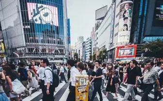 渋谷泥酔者を投稿「#SHIBUYAMELTDOWN」からアルバム　唾奇のMVも