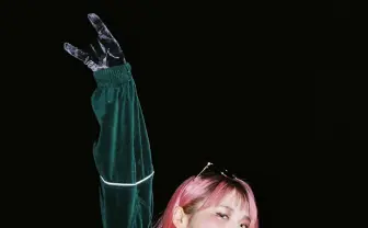 上坂すみれに似てる韓国の女性ラッパー Jvcki Waiとは？