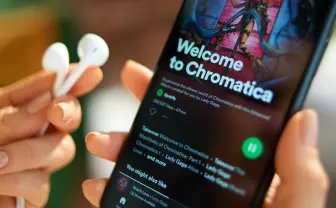 音楽配信売上が初の1000億円超え　ストリーミング＆DL分野が9年連続で成長