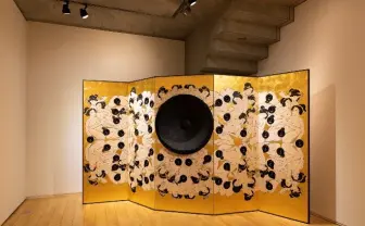 AVのモザイクが原点「FANZA×#FR2」ギャラリーで大平龍一が個展