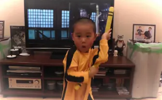 天才ヌンチャクマスターは5歳児! ブルースリー完コピで世界から注目