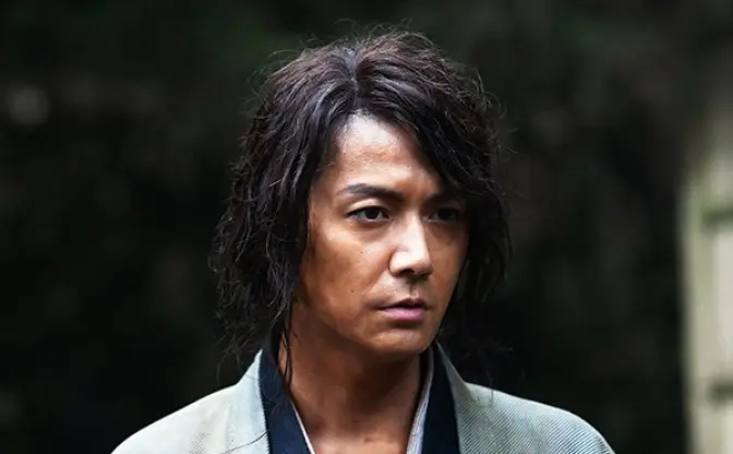 「るろうに剣心」京都編、福山雅治は何役？ 公開日に前作のテレビ放送も