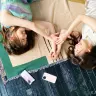 お互いがカメラマン。私しか知らないあの子を、チラ見せ。