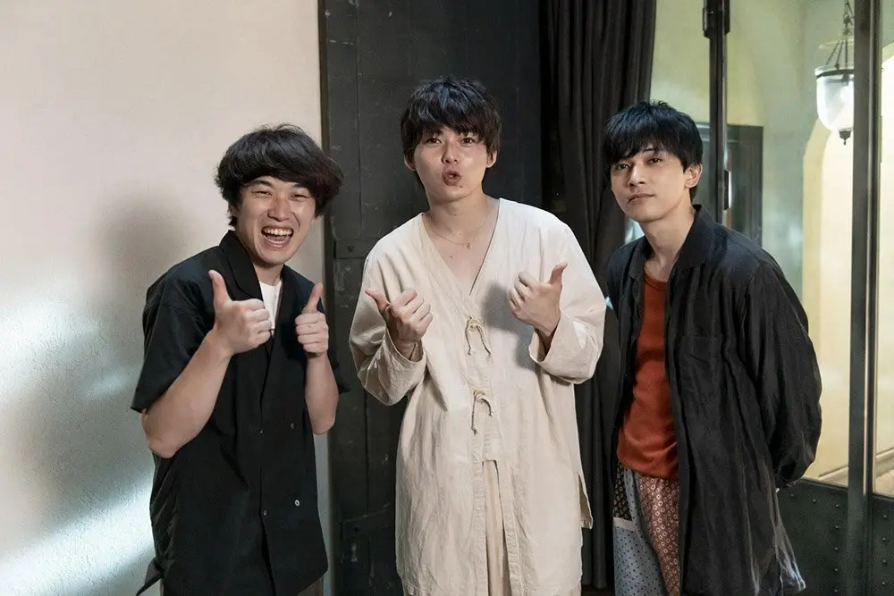 岸洋佑『THE ONEMEN'S』ジャケット写真（初回限定盤）
