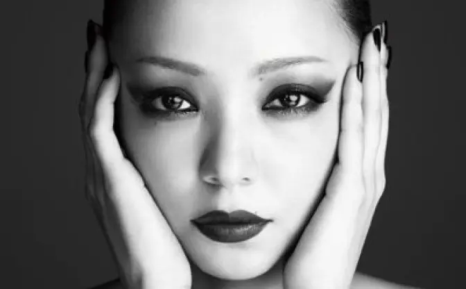 安室奈美恵、世界的DJ・ZEDDプロデュースの新曲MVを公開！ 最新アルバム『FEEL』収録