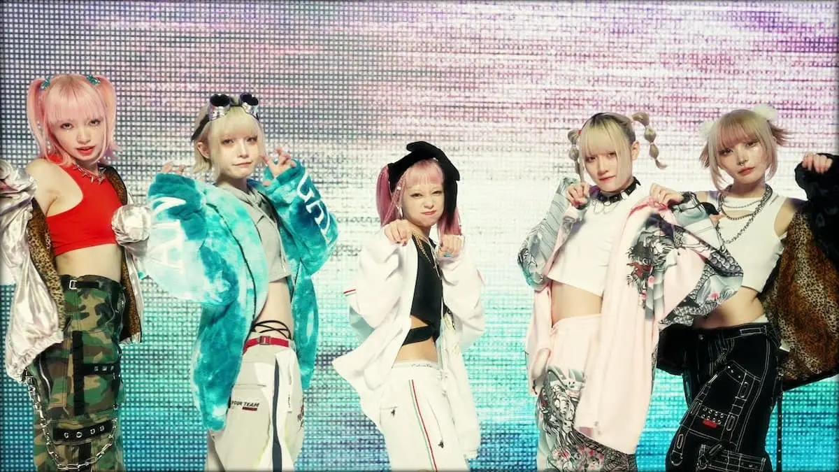 「KAMIYA - GALFY4 ft. cyber milk ちゃん, nyamura, 嚩ᴴᴬᴷᵁ, MANON（prod. Masayoshi Iimori）」
