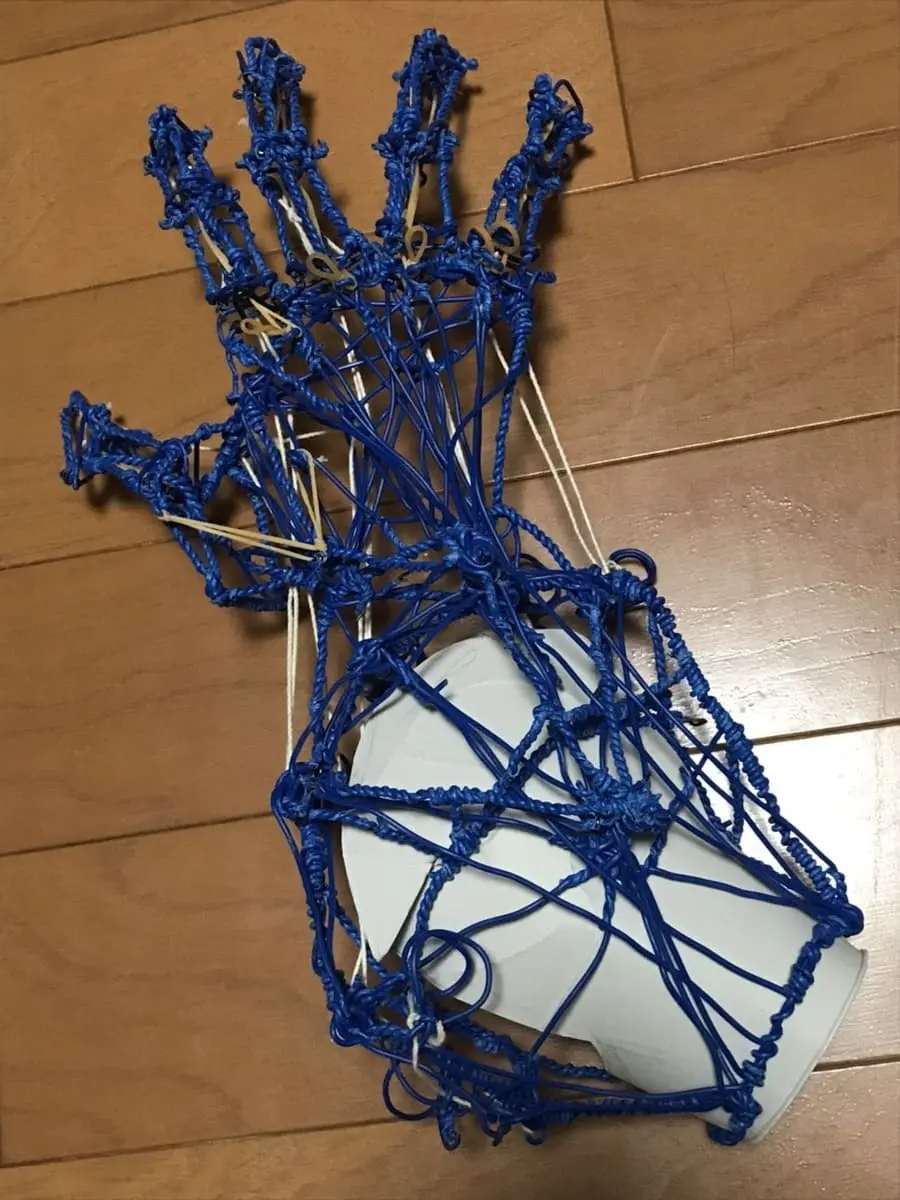「ソーシャルハンド」／画像はすべてたかす すきーさんの提供