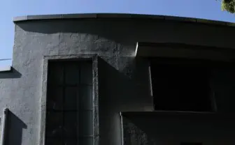 写真家 篠山紀信が紡ぐ展示会「快楽の館」 ヌードモデルたちの狂宴