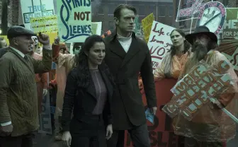 永遠の生命が実現した社会の殺人ミステリー　Netflixにサイバーパンク大作