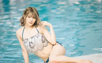 人魚? 篠原みなみだ「サマラン祭2020」で“あざといの申し子“が会場を熱くする
