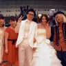 新郎・ペチパーライスさんと新婦・かつなさんの「超ニコニコ結婚式」に参加されたみなさん。浅倉大介さんもサプライズで登場！
