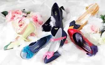 これで美少女戦士に! セーラームーンパンプスで足元もメイクアップ