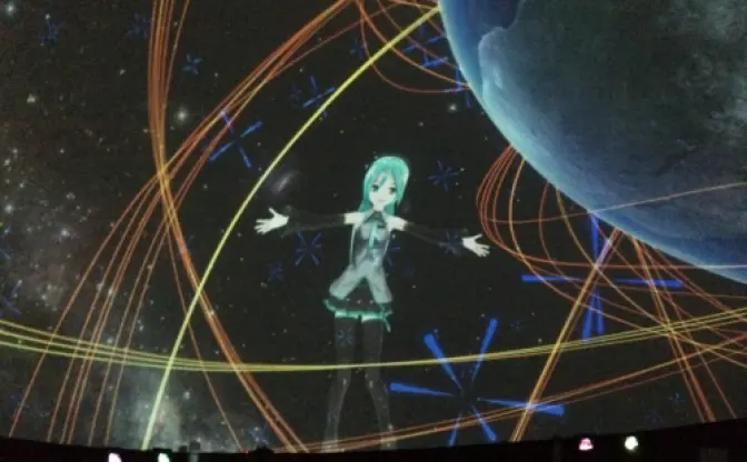 次はどこにいくのか．．．初音ミクが今度はプラネタリウムに登場！