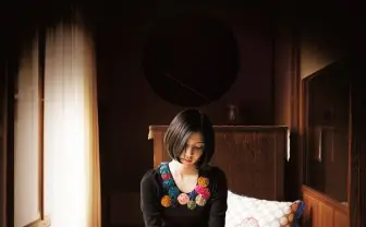 シンガーソングライターシーン注目! 植田真梨恵、新曲「ザクロの実」MV公開