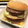 マクドナルドの店員同士が恋愛する「マックラブ」が増加中らしい!?　合コンよりマックで働け（笑）