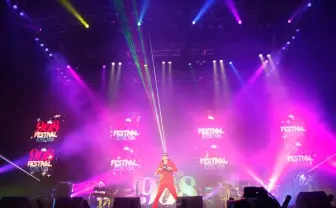 ヒップホップ界の王者・KREVAによる「908 FESTIVAL」　MIYAVI、阿部真央、SKY-HIら登場