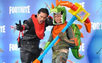 『フォートナイト』TVCMにTOKIO出演　城島「島に降り立つ設定が大好物」