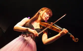 「演奏してみた」の女神！ 石川綾子の「あや会」で生演奏を拝んできた