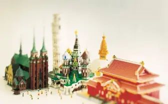 『レゴ(R)ブロック』でつくった世界遺産展　JAXAも特別強力