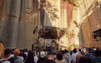 経験ゼロの素人が拓いてきた野外フェスの現在 「岩壁音楽祭」レポート