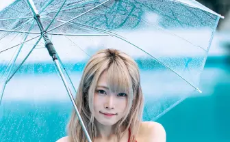 【グラビア】ギタリスト 山吹りょうに魅了される 無視できない圧巻のビキニ