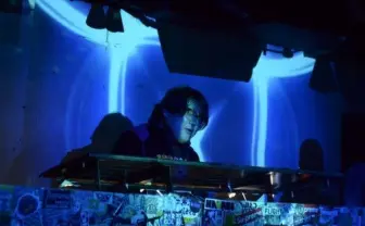 アニメ監督の生誕祭はお祭り騒ぎ! “スーパーバイザー”水島精二のアニソンDJにMOGRAが大熱狂