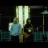 画像は動画「KID FRESINO - Cats & Dogs feat. カネコアヤノ (Official Music Video)」から
