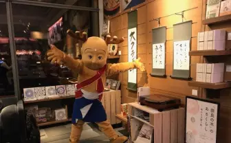 「ヒップホップ×インテリア」イベント ZEN-LA-ROCKがせんとくんを虜に