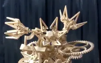 まさに“秩序ある無秩序”　からくり職人がつくる一見バラバラな歯車の造形美