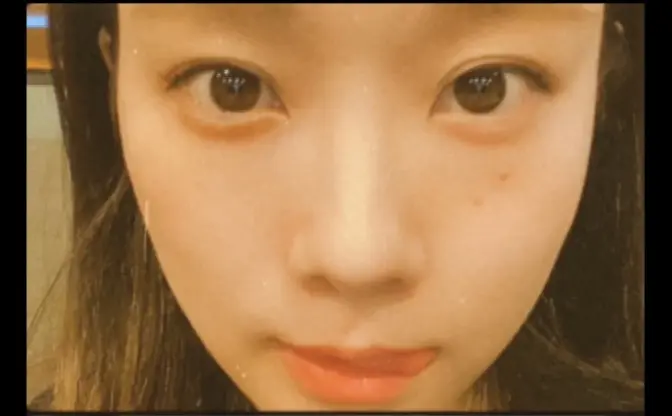 重盛さと美、自撮り1発撮りのMV「GOOD night」がいい夢見れるやつ！