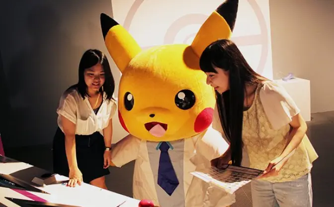 遊んで学べる科学展「ポケモン研究所」に潜入！ ピカチュウ研究員も登場