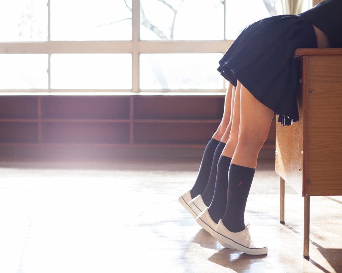 JK待撮り　東京 女子高生を記号的に映し出す 写真家・青山裕企が集大成的な新刊 - KAI-YOU